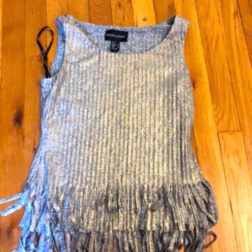 Frank Lyman - metallic fringe tank top